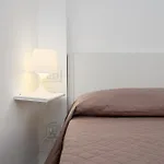 Nyaraló Pellicano *